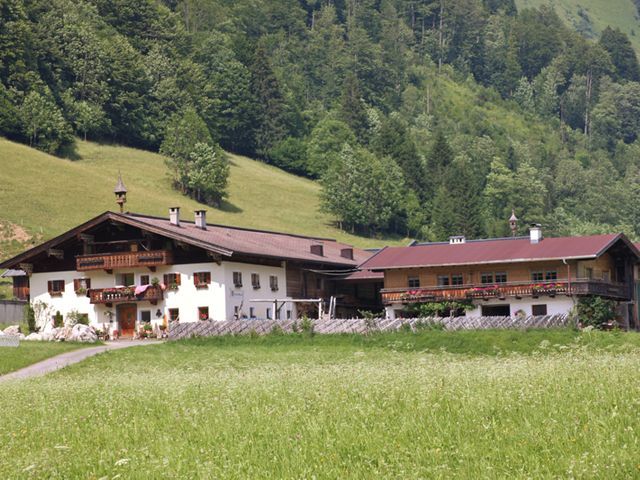 Ferienwohnungen Stockklauser in Weißbach bei Lofer im Sommer